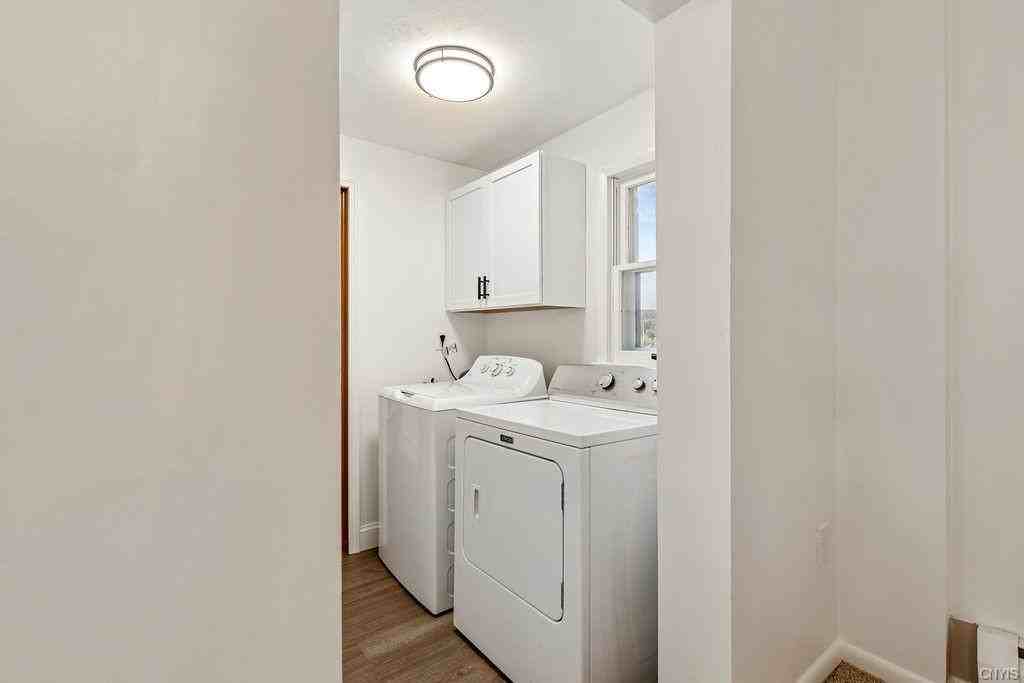 3183 Mohawk Street - Photo 5 of 22