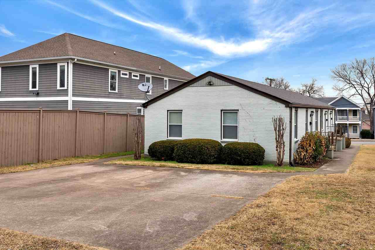 1627 6th Avenue North ##C - Photo 5 of 12