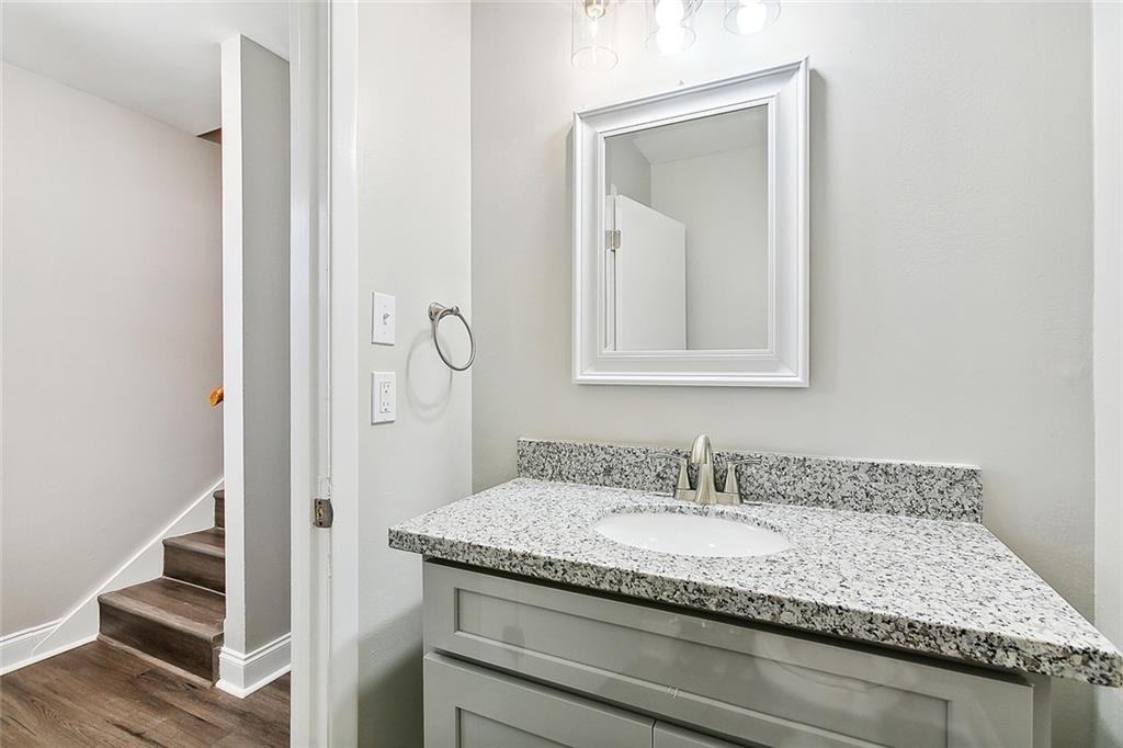 210 Hunt Street ##A - Photo 5 of 12