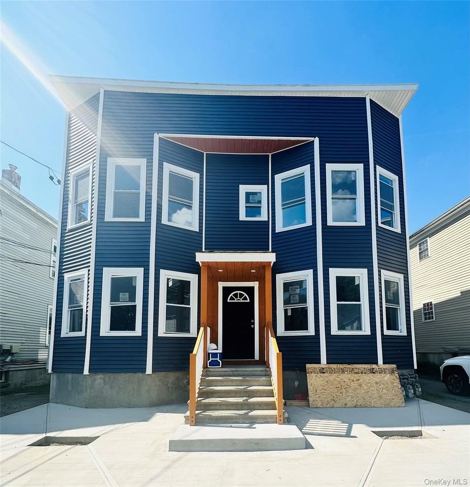 8 Morgan Ave Apt 1 #Apt 1