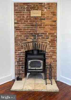 312 Florida Ave Nw - Photo 4 of 11