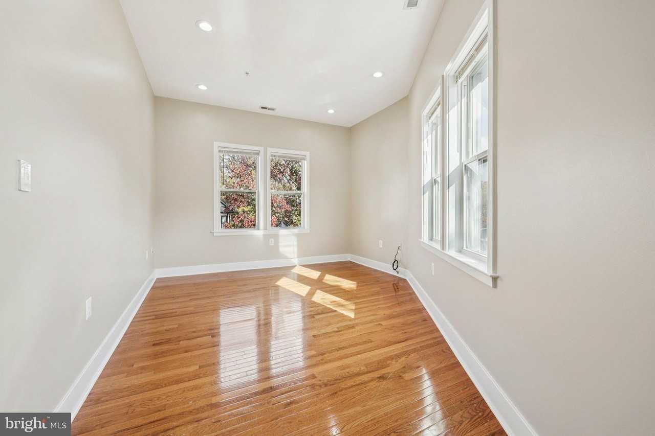 1352 Longfellow Street Northwest #302 - Photo 6 of 31