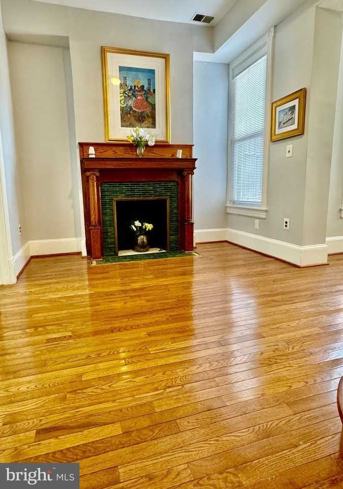 2206 1st Street Northwest #A - Photo 7 of 31