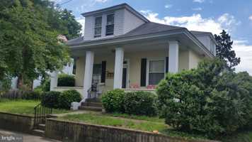 featured image of 809 Bay Ridge Avenue #3