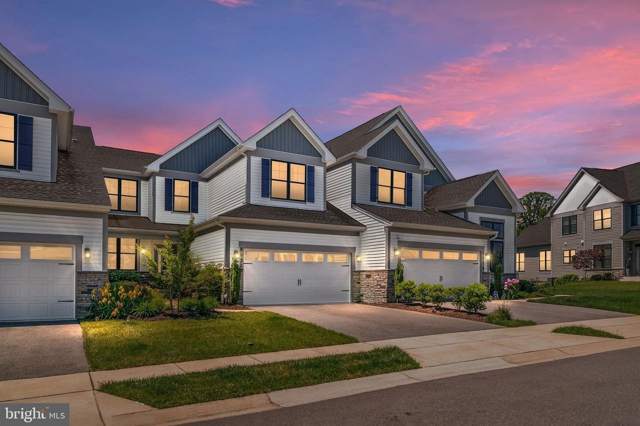 8631 Saint Anthony Dr - Photo 2 of 41