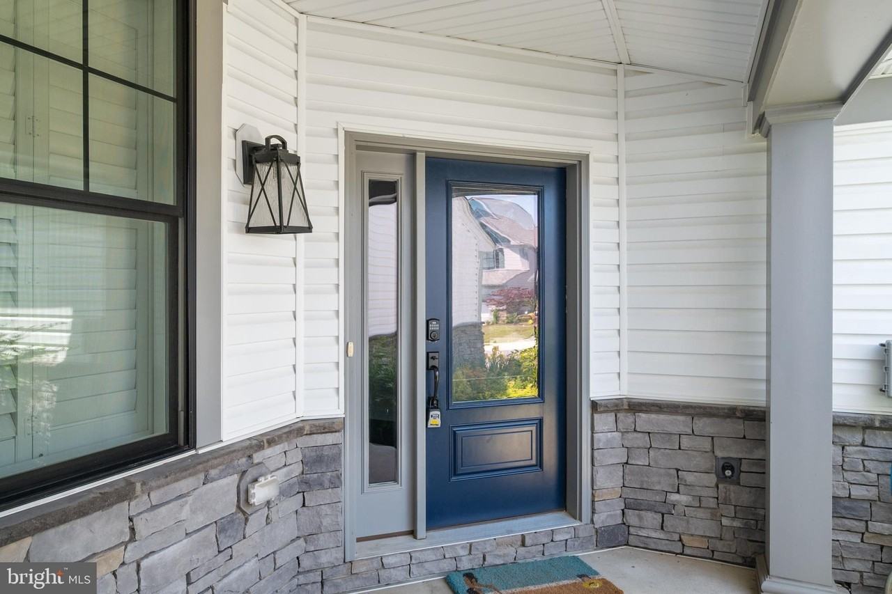 8631 Saint Anthony Dr - Photo 6 of 41