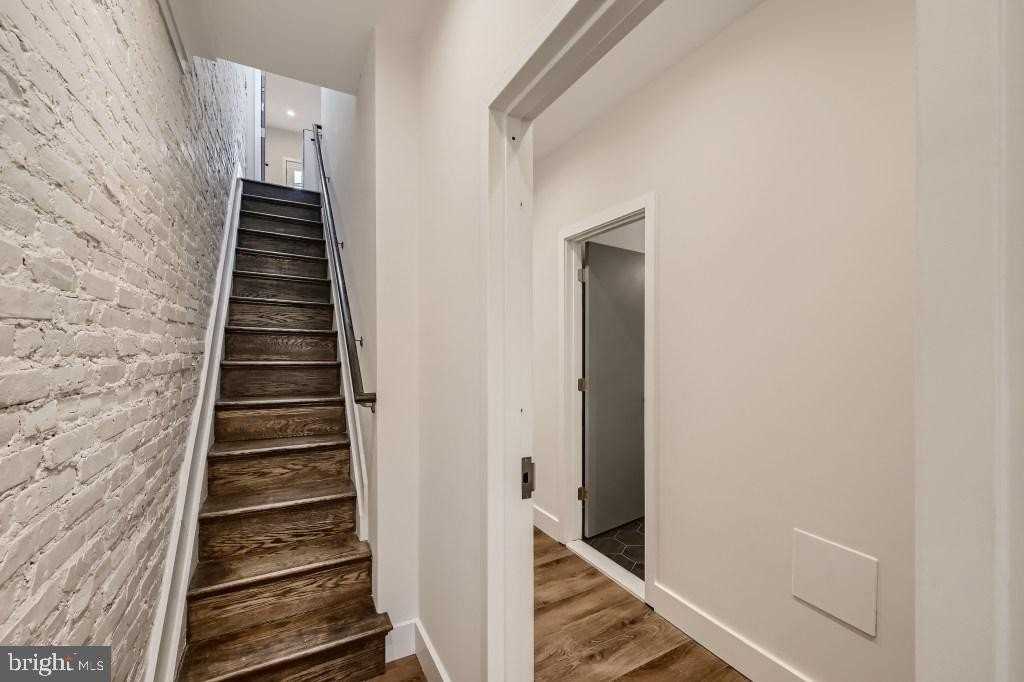 124 S Potomac St Unit 2 #2 - Photo 3 of 14