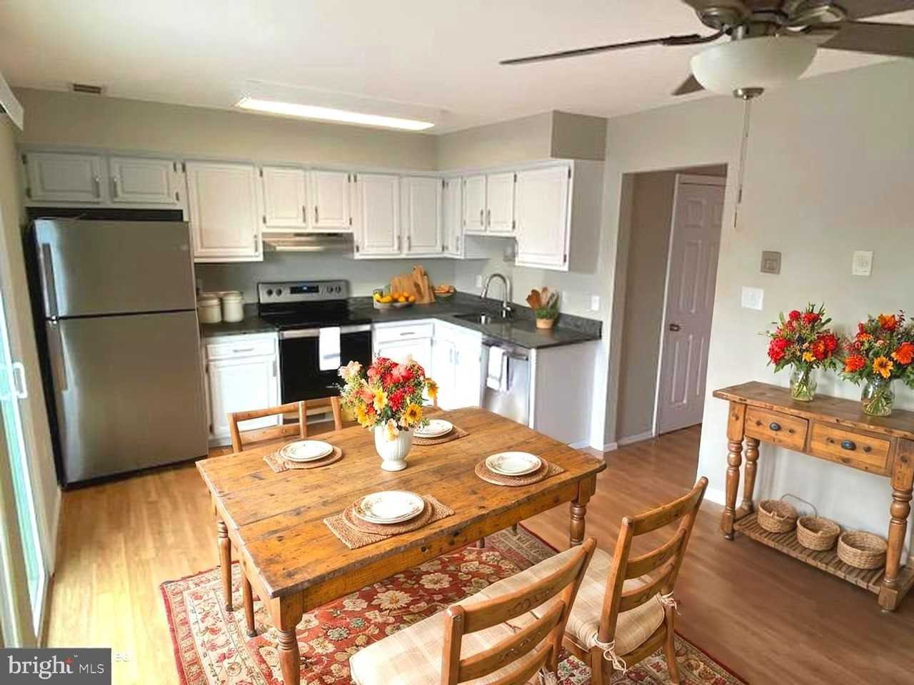 130 West Orndorff Drive - Photo 5 of 20