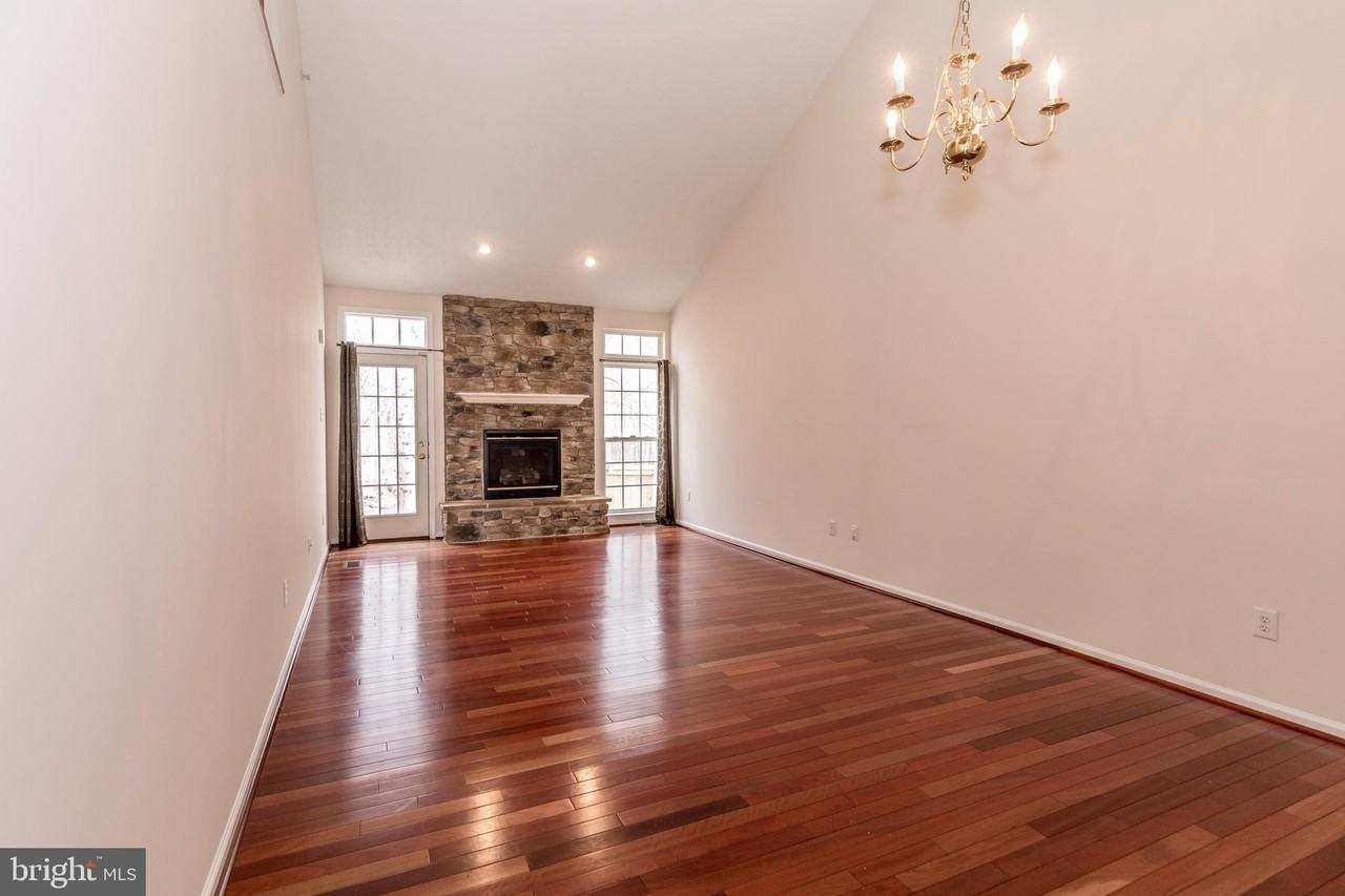 5035 Woods Line Drive #18 - Photo 7 of 30