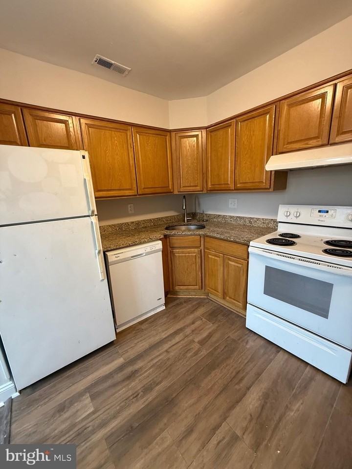 162 Willow Turn #B - Photo 5 of 12