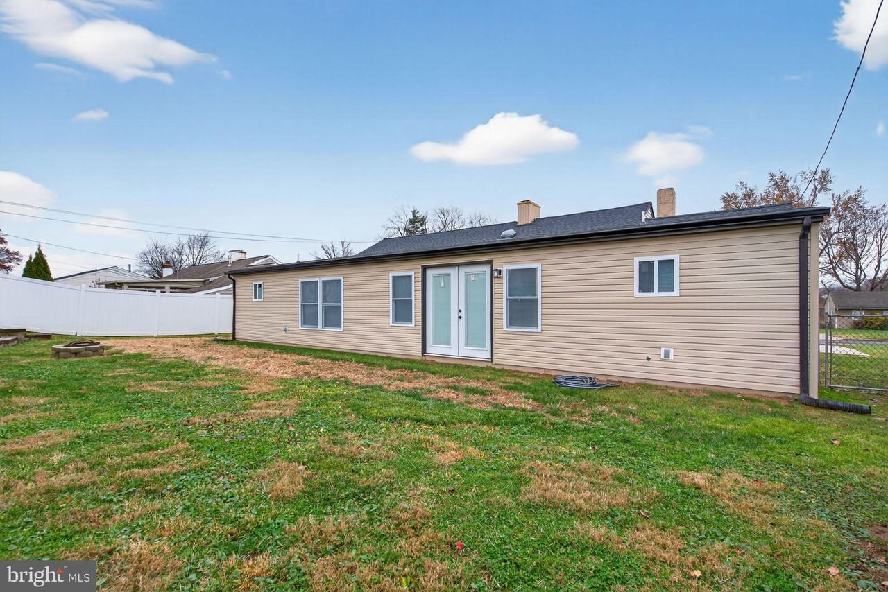 209 Trenton Road - Photo 4 of 25