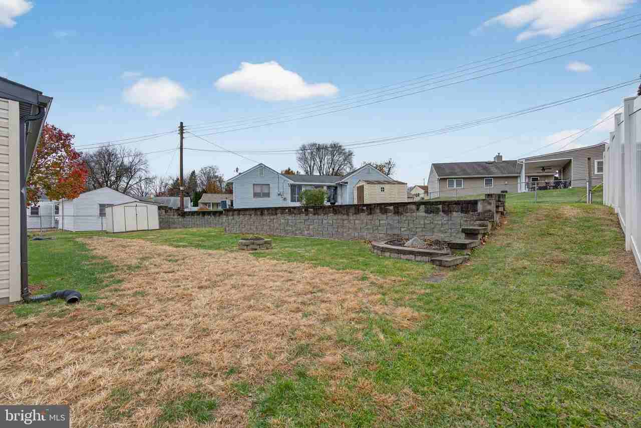 209 Trenton Road - Photo 5 of 25