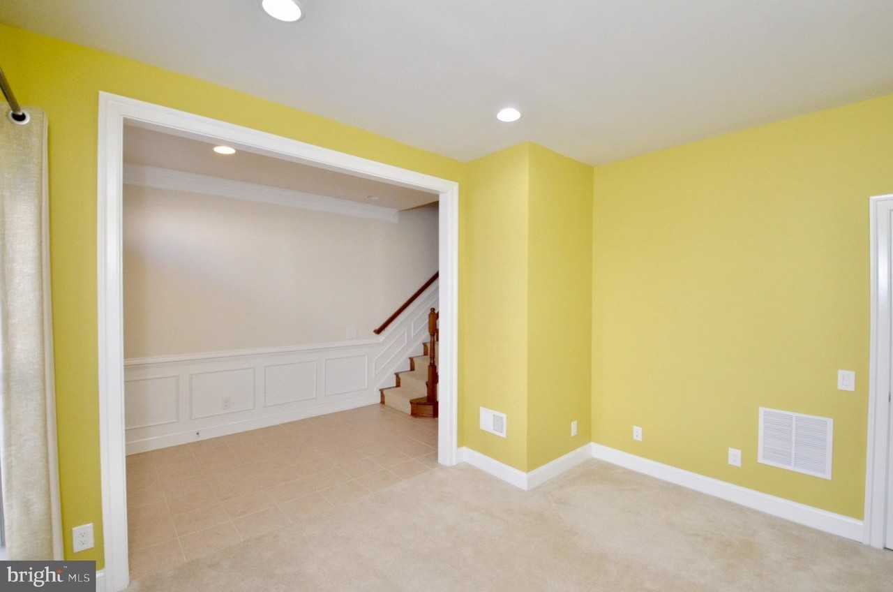 3053 Waterloo Lane - Photo 7 of 38