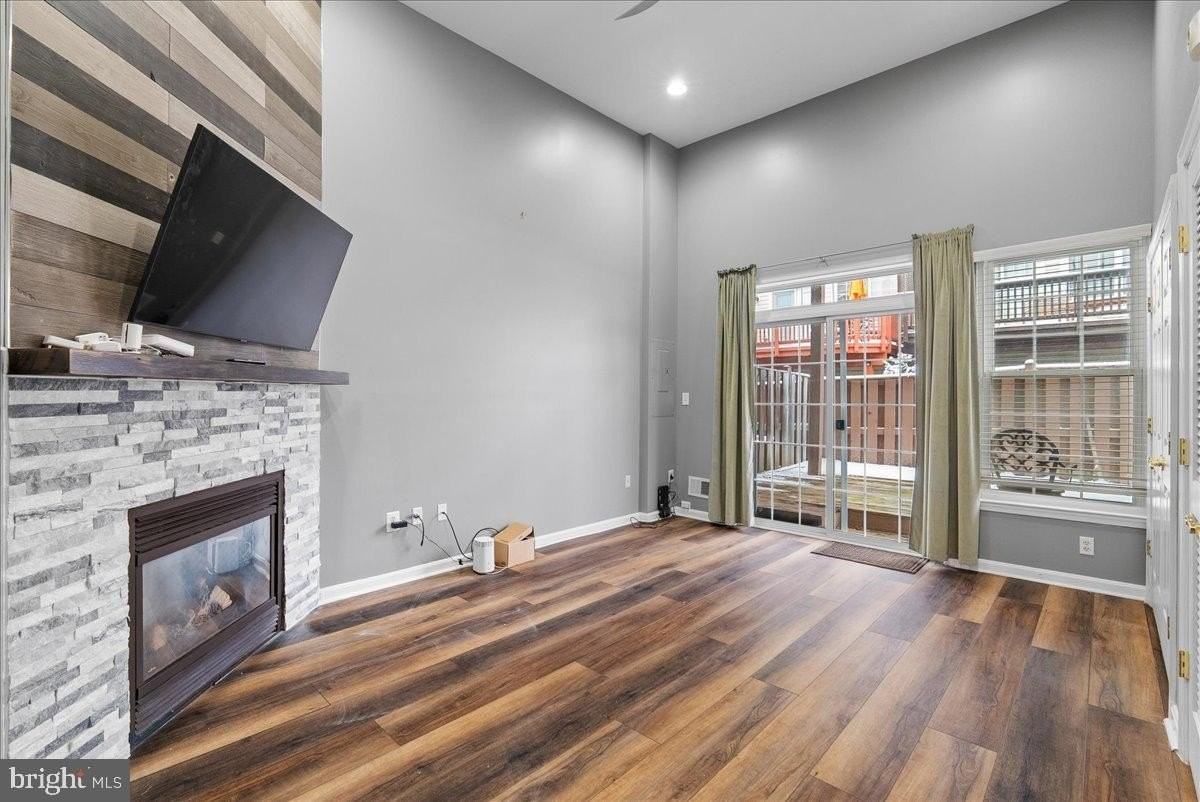 5317 Chieftain Cir - Photo 2 of 29