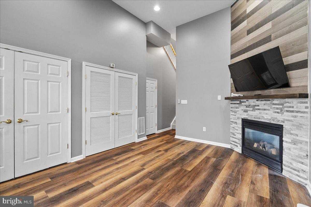 5317 Chieftain Cir - Photo 3 of 29