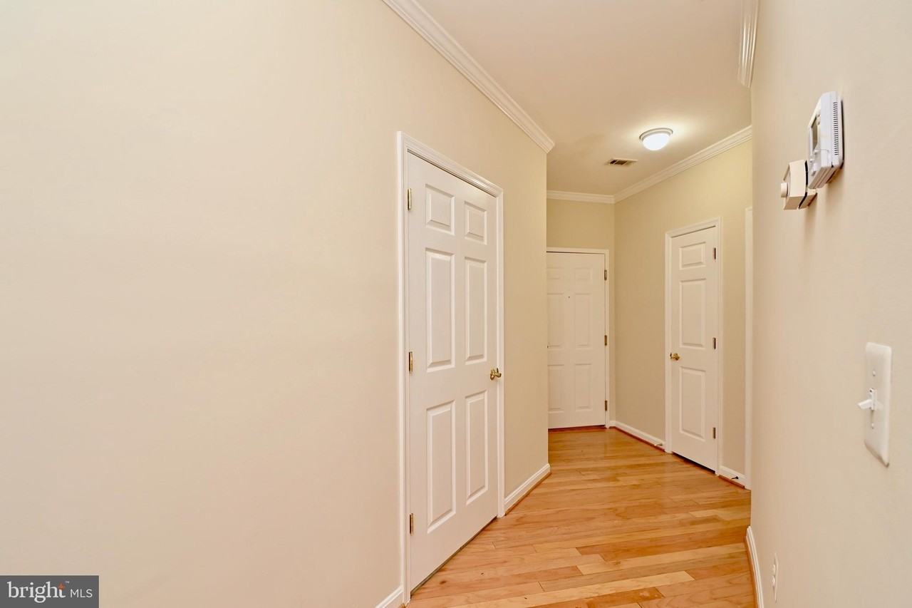 11775 Stratford House Pl Apt 104 #104 - Photo 6 of 34