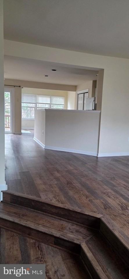 3083 Antrim Circle - Photo 2 of 22