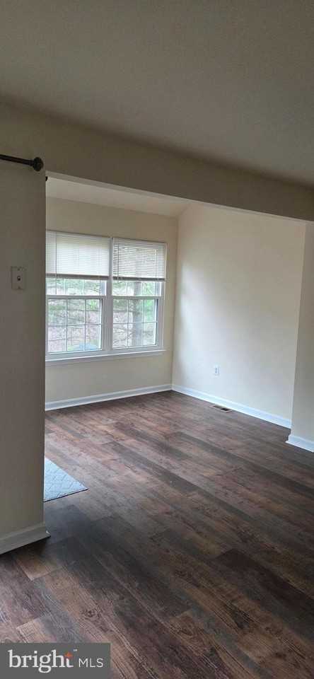 3083 Antrim Circle - Photo 5 of 22