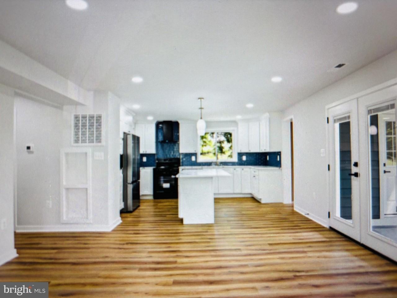 15990 Charles Town Rd - Photo 6 of 20