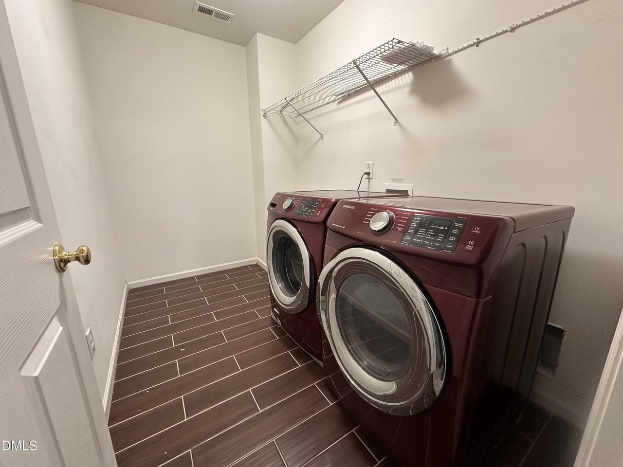 1220 Arbor Greene Dr - Photo 5 of 17