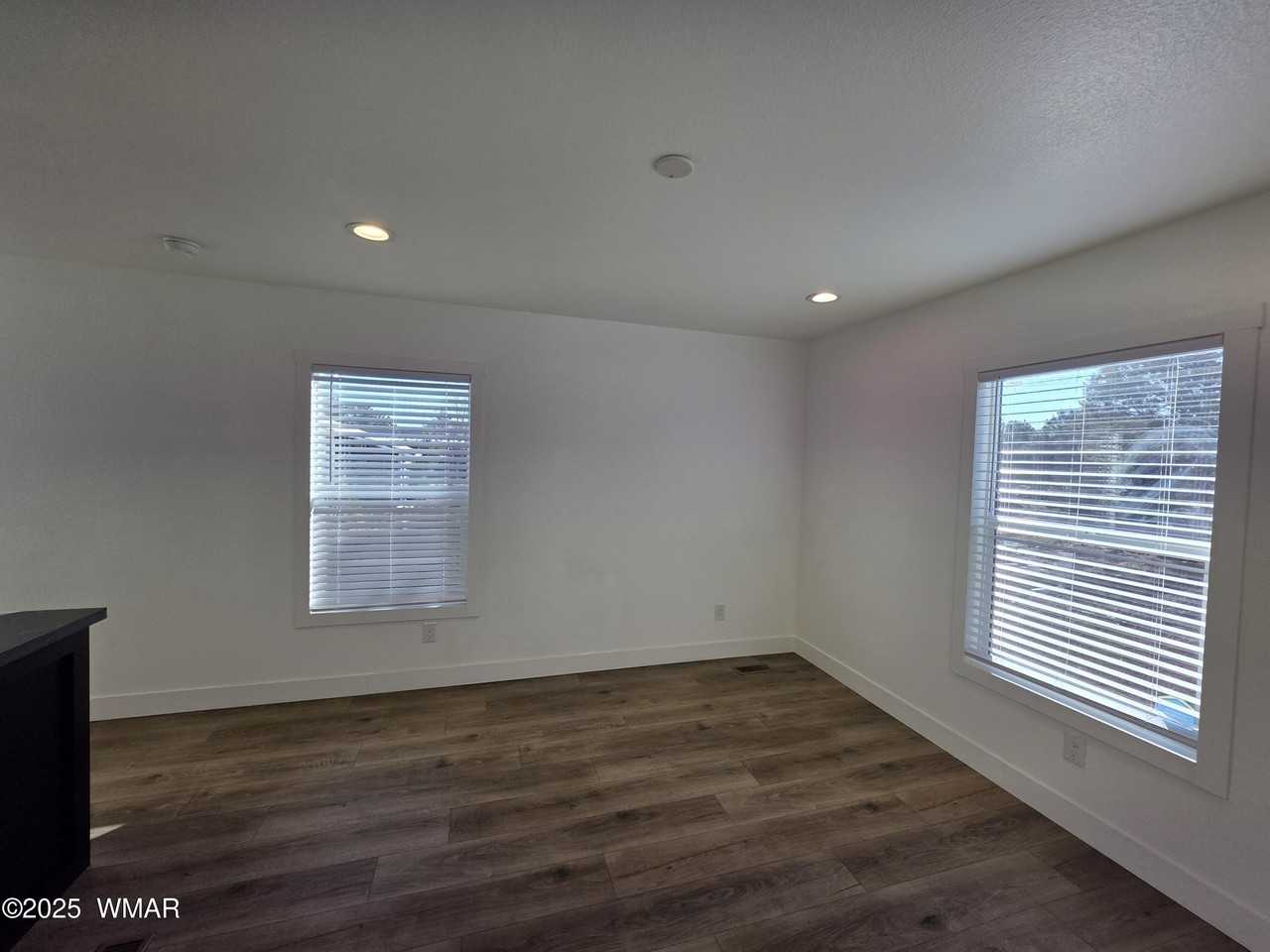 8368 Ridge Dr - Photo 3 of 16