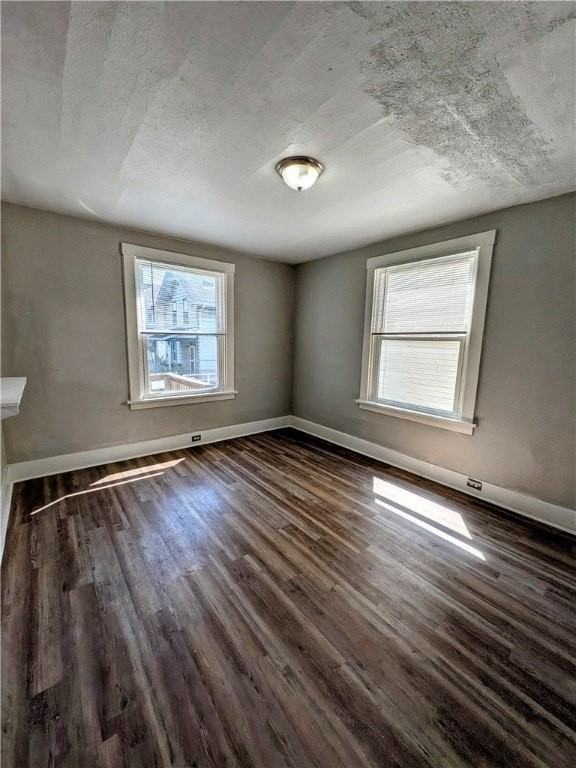 108 Mccandless St - Photo 3 of 7