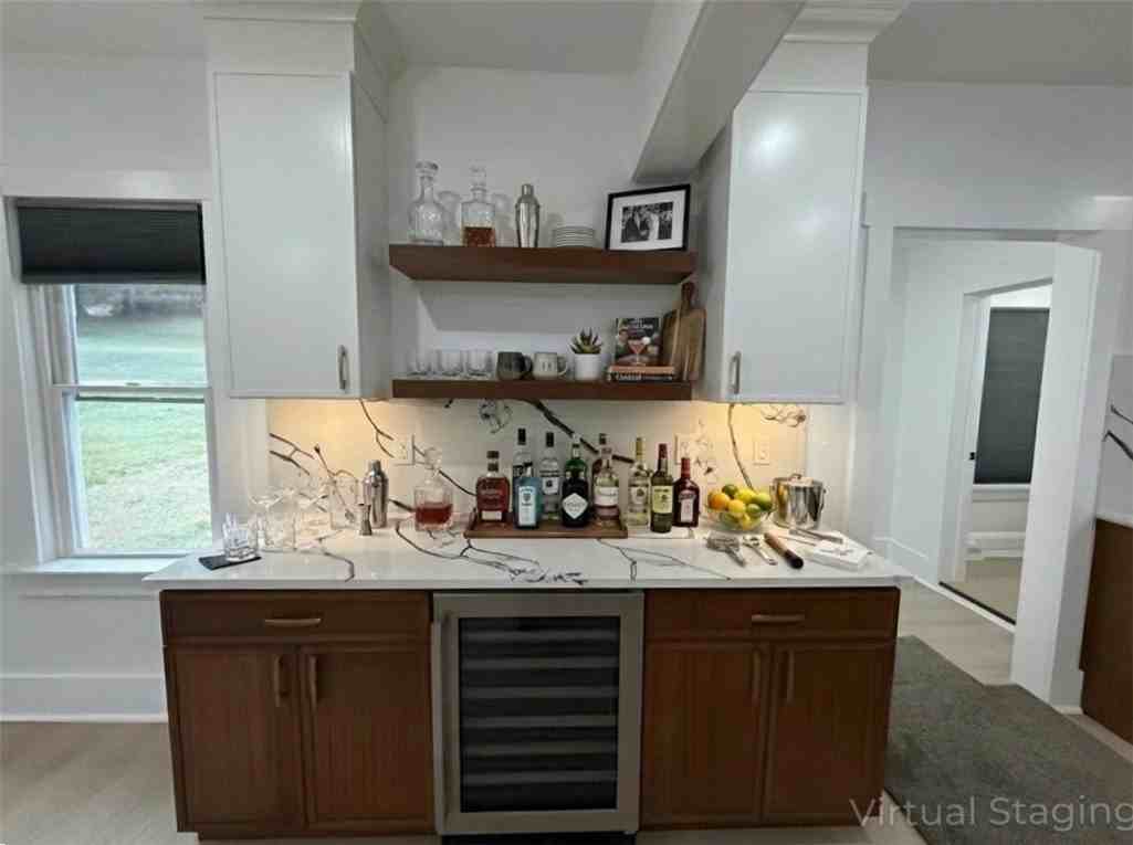 16 Panorama Dr - Photo 3 of 23