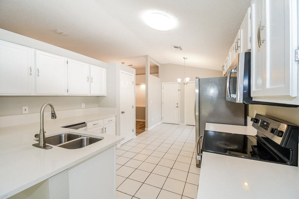 7547 Ginger Tea Trl W - Photo 7 of 16