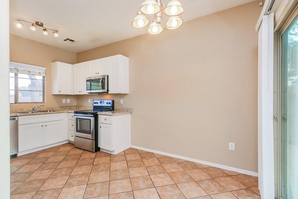 1575 E Baylor Ln #F - Photo 6 of 17