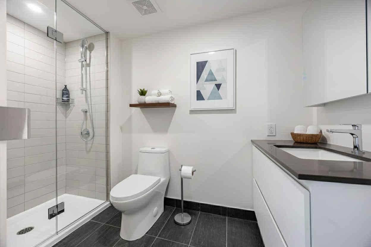 1220 Boulevard René-Lévesque Est #303 - Photo 7 of 25