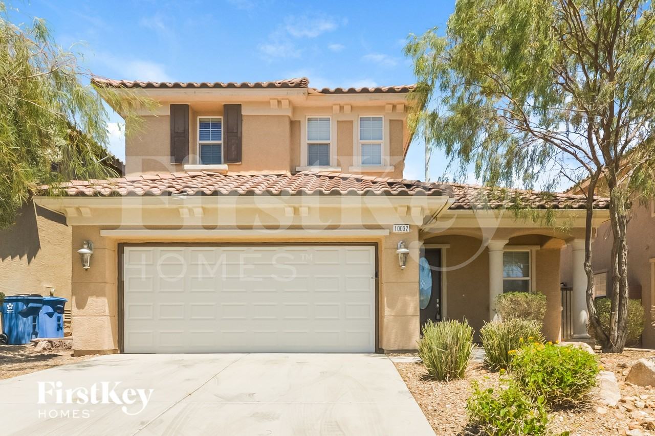 10032 Silver Cliff Street