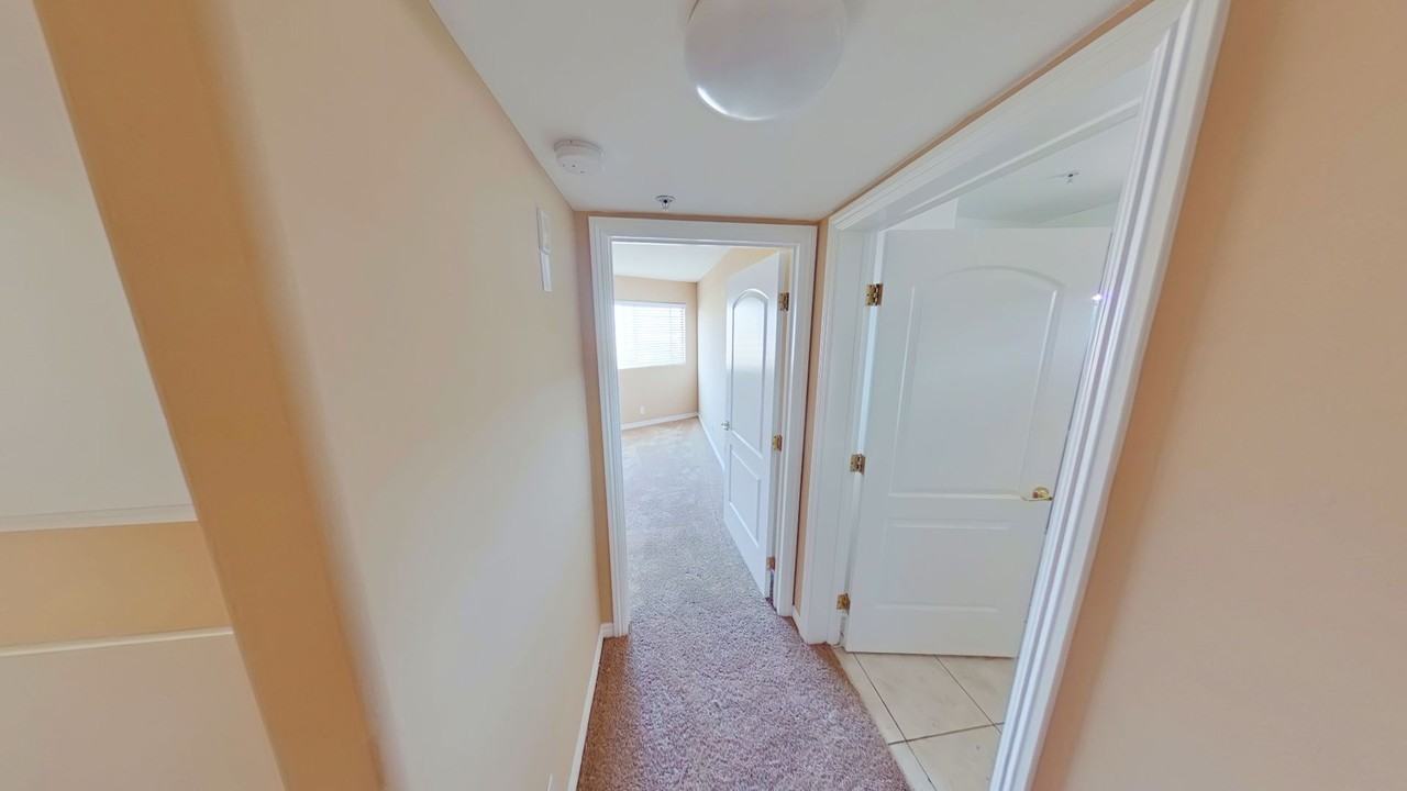 4006 - Photo 7 of 34