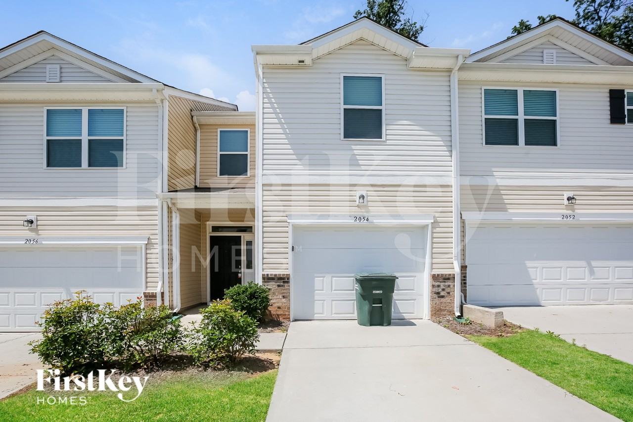 2054 Cypress Village Dr Nw