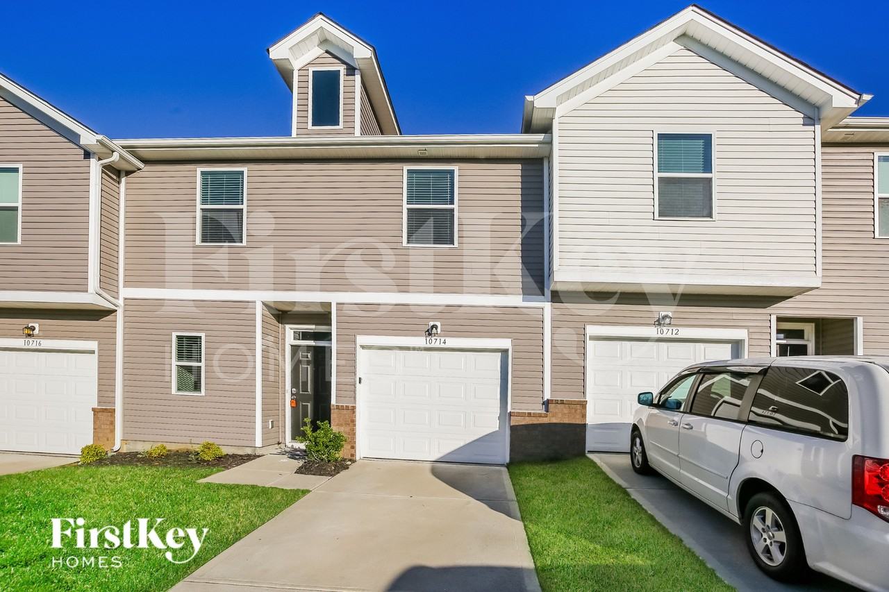 10714 Rivergate Dr NW - Photo 2 of 16