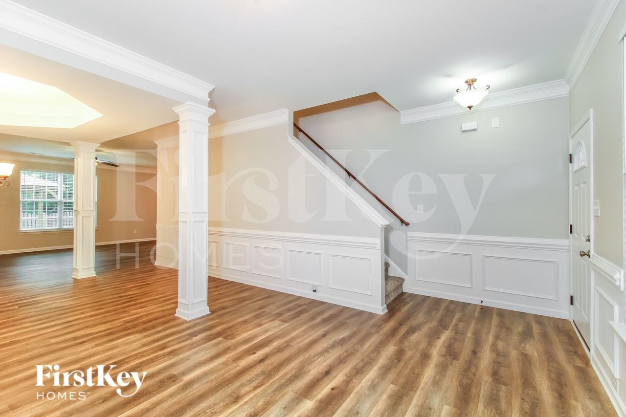 2958 Mirasol Ct - Photo 3 of 15