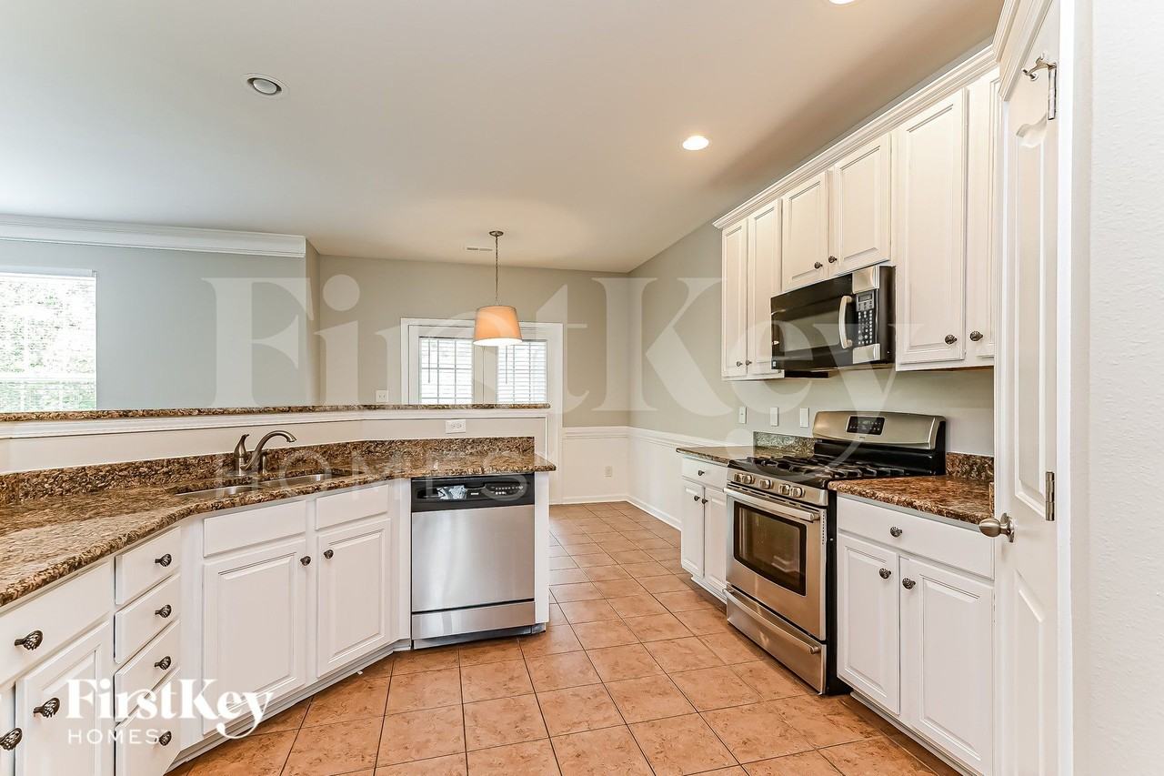 604 Piedmont Crossing Dr - Photo 7 of 15