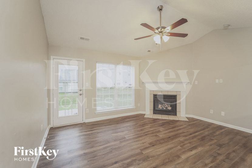 3211 Irwin Valley Court - Photo 5 of 16