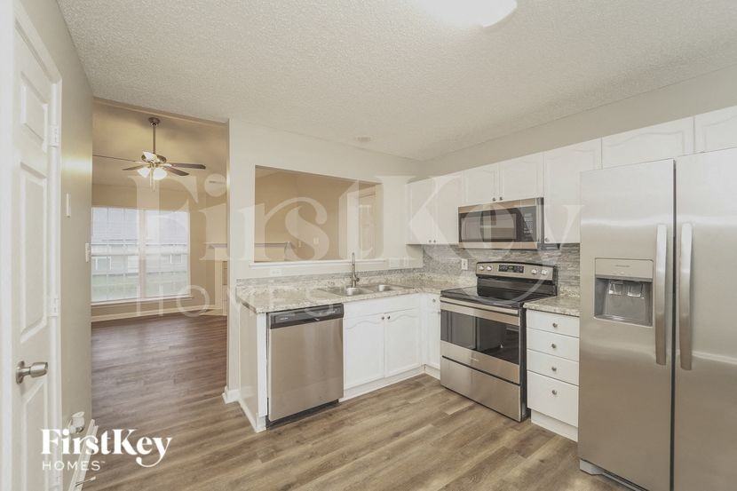 3211 Irwin Valley Court - Photo 7 of 16