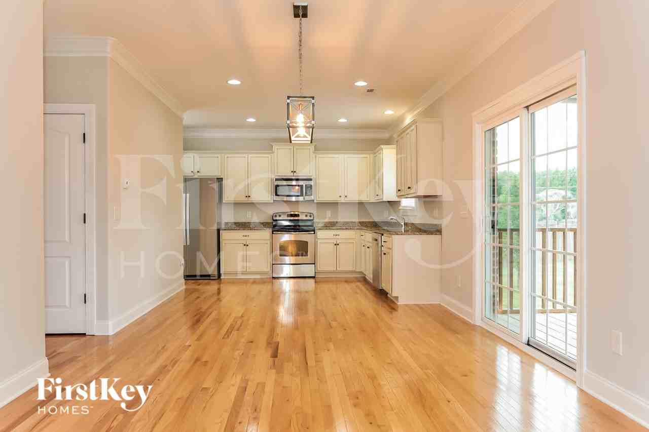 1795 Havenbrook Ct - Photo 7 of 15