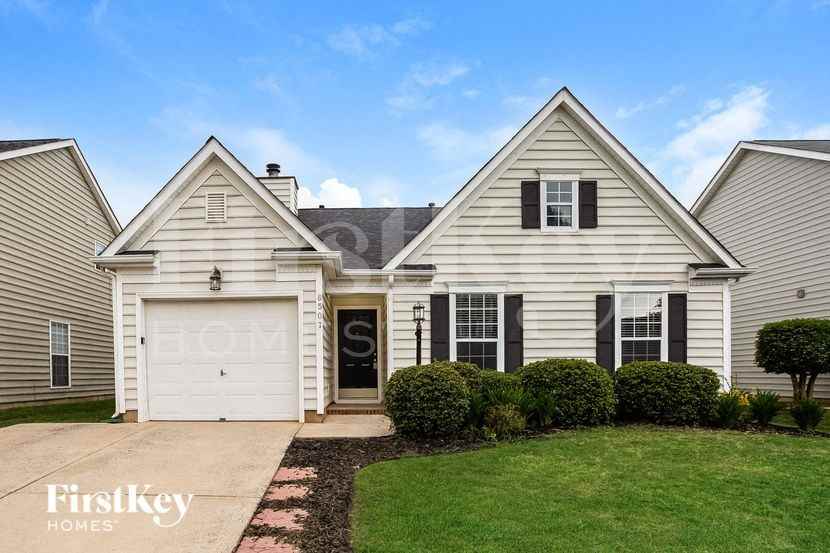 8507 Redstone View Dr - Photo 2 of 15