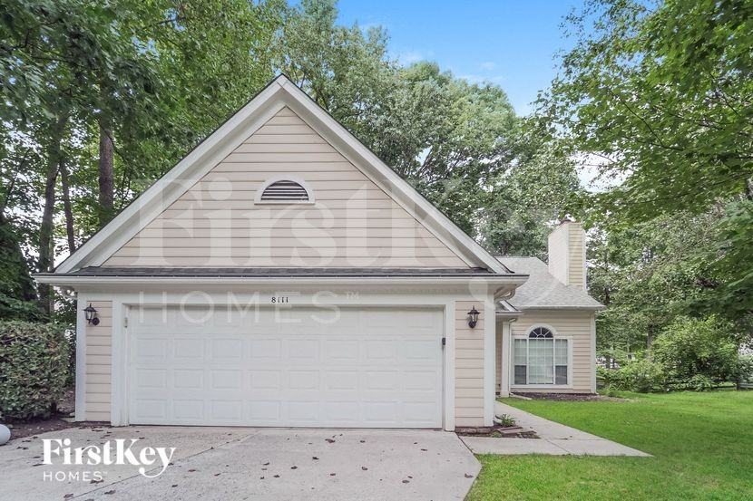 8111 Martindale Ln - Photo 3 of 15