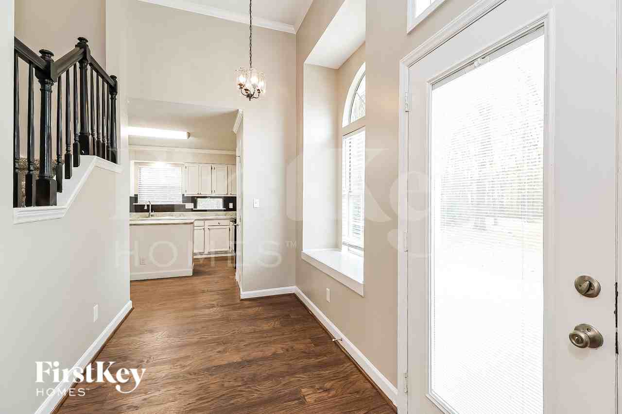 12110 New Abbey Pl - Photo 3 of 19