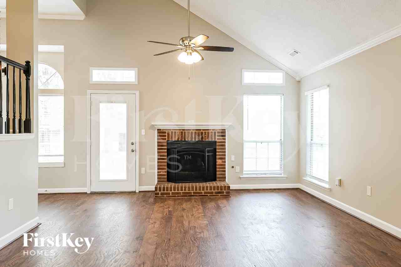 12110 New Abbey Pl - Photo 4 of 19