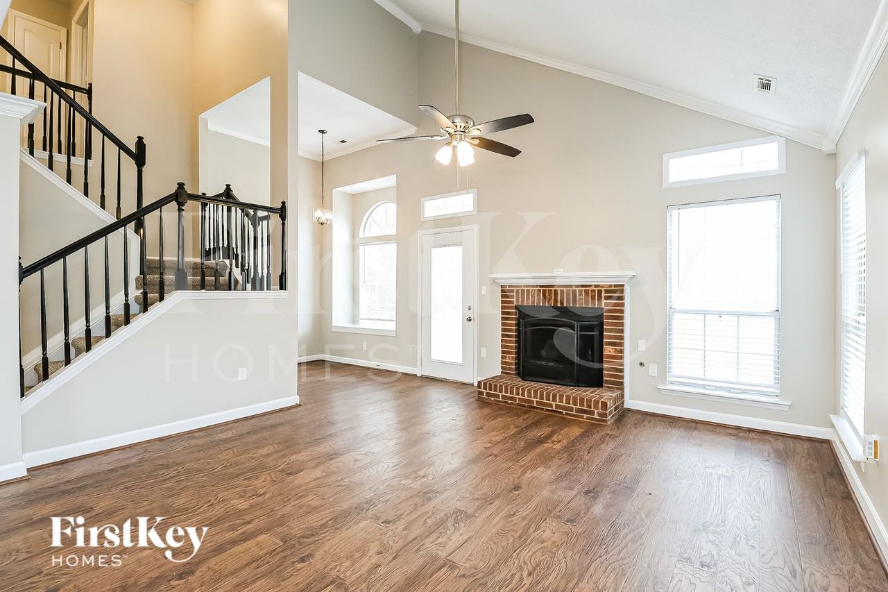 12110 New Abbey Pl - Photo 6 of 19