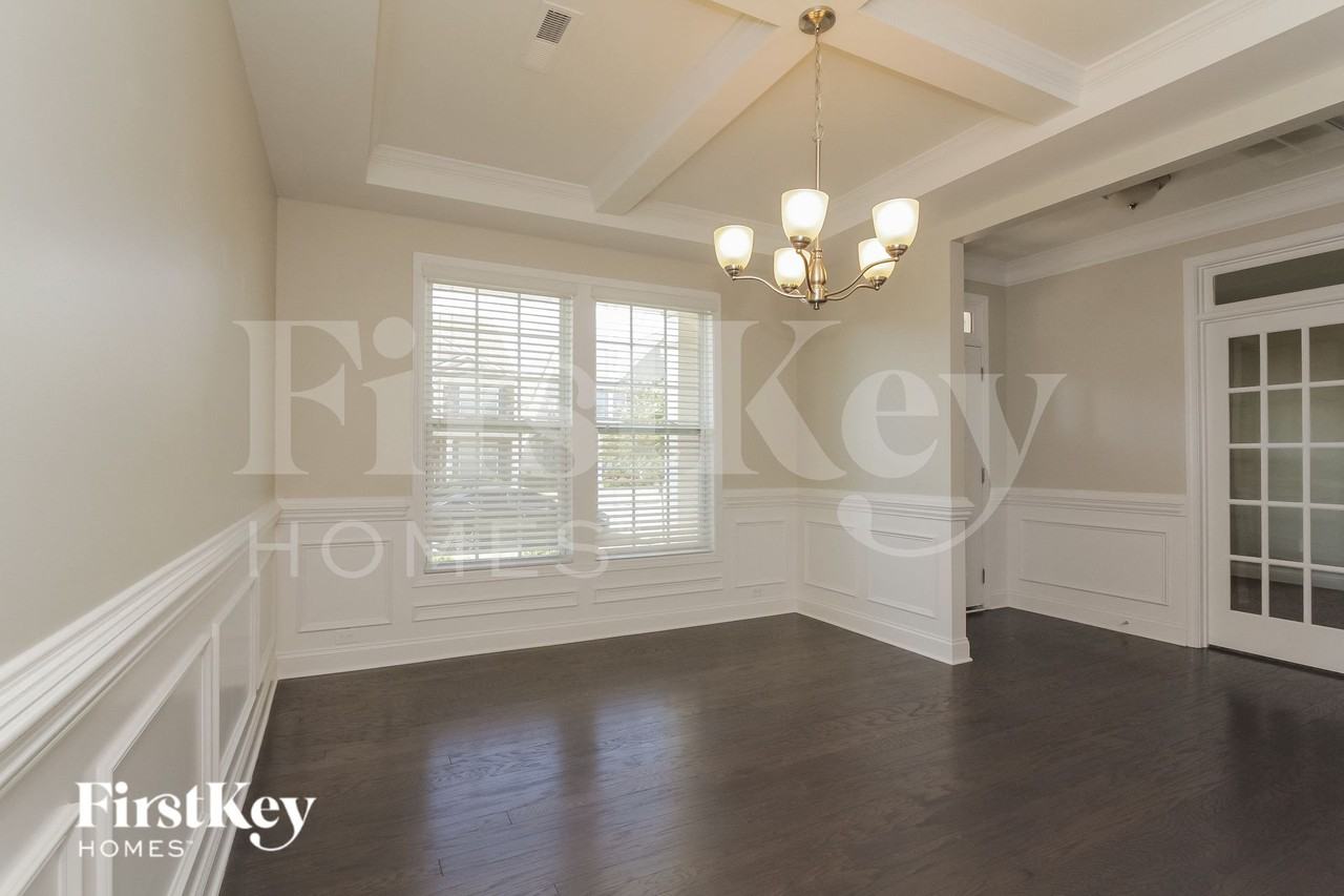 8137 Kalson St - Photo 5 of 15