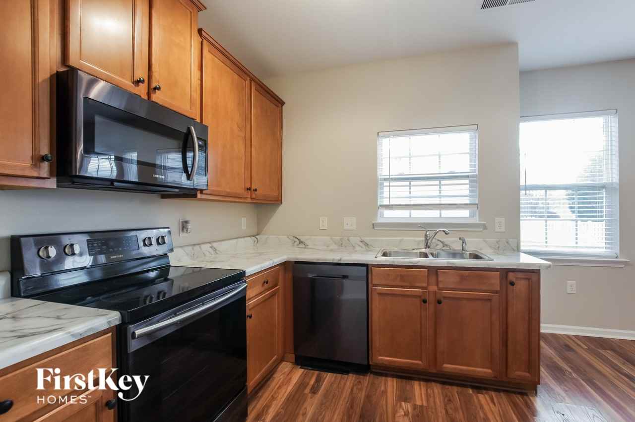 4315 High Shoals Drive - Photo 7 of 15