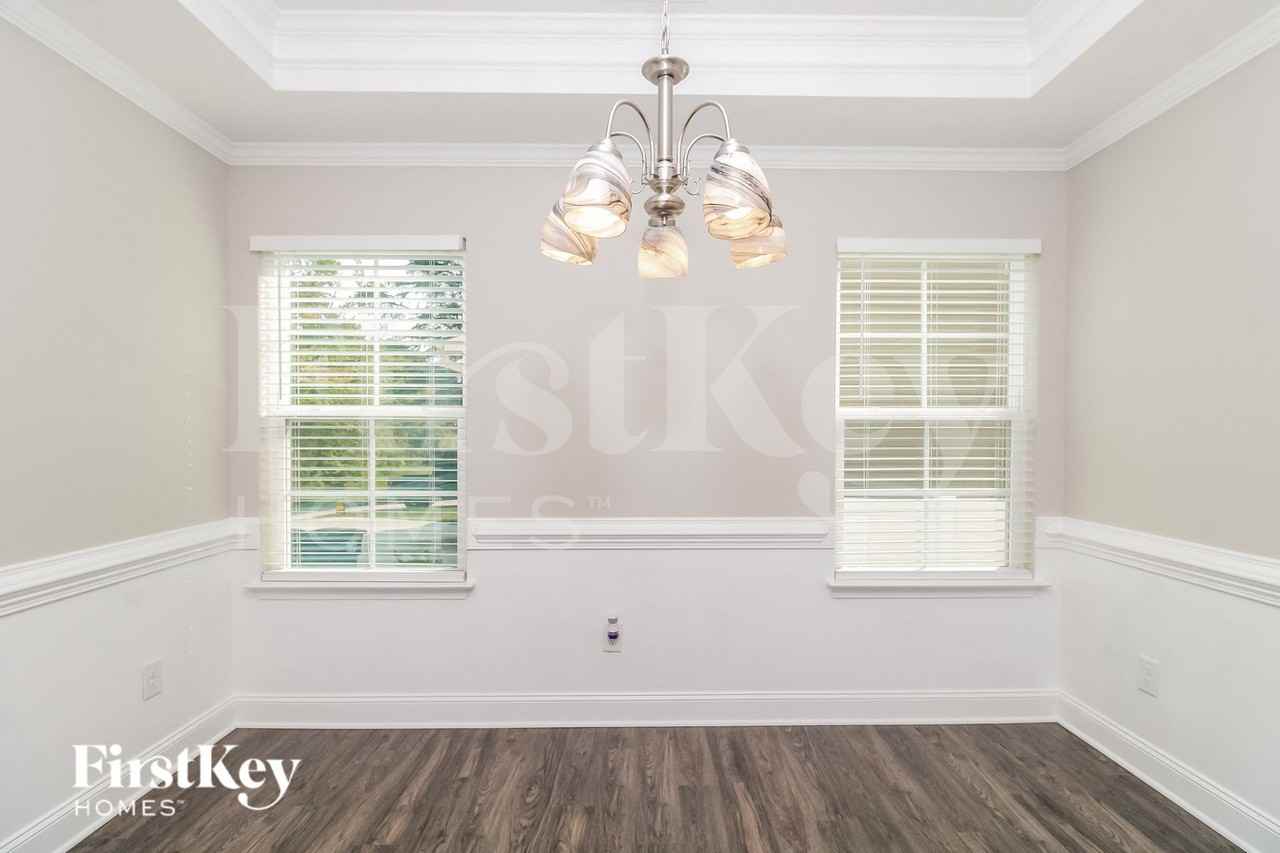 4715 Romara Dr - Photo 3 of 15