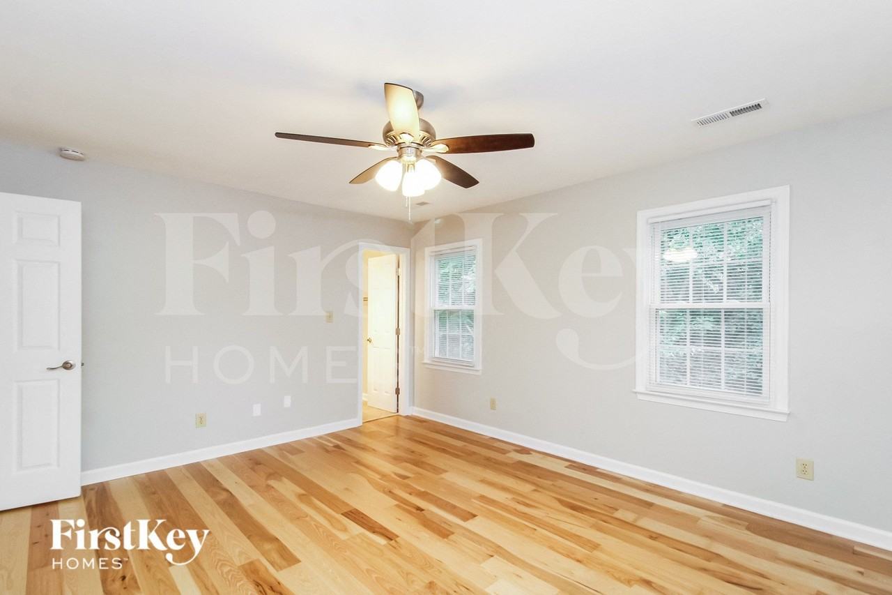 3315 Quaker Run Dr - Photo 7 of 15