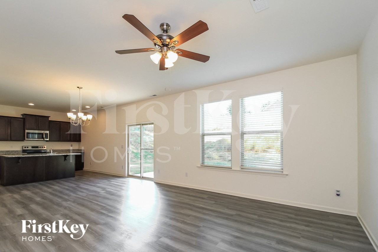 5704 Beaver Pond Court - Photo 4 of 15