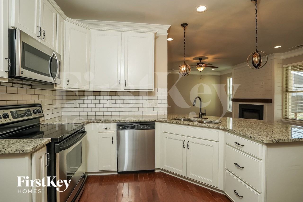 2456 Bearded Iris Lane - Photo 5 of 15